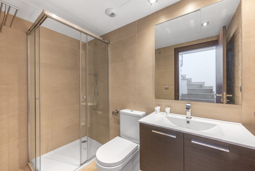 R5222722-Apartment-For-Sale-San-Pedro-de-Alcantara-Duplex-2-Beds-223-Built-14