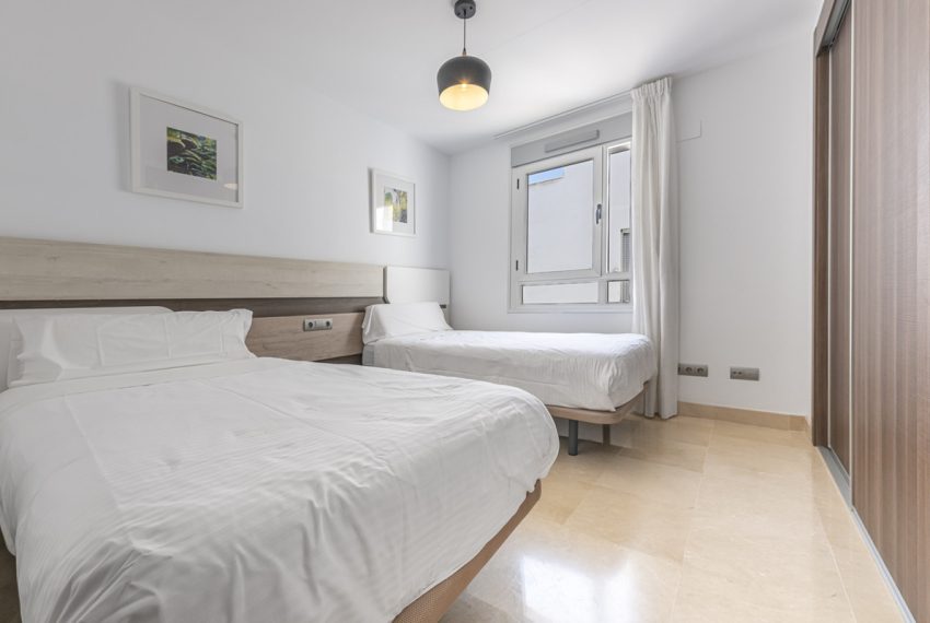 R5222722-Apartment-For-Sale-San-Pedro-de-Alcantara-Duplex-2-Beds-223-Built-17