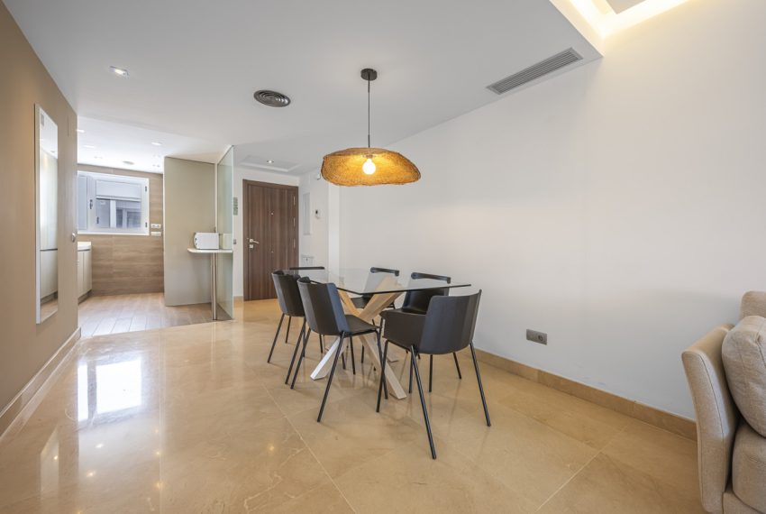 R5222722-Apartment-For-Sale-San-Pedro-de-Alcantara-Duplex-2-Beds-223-Built-4