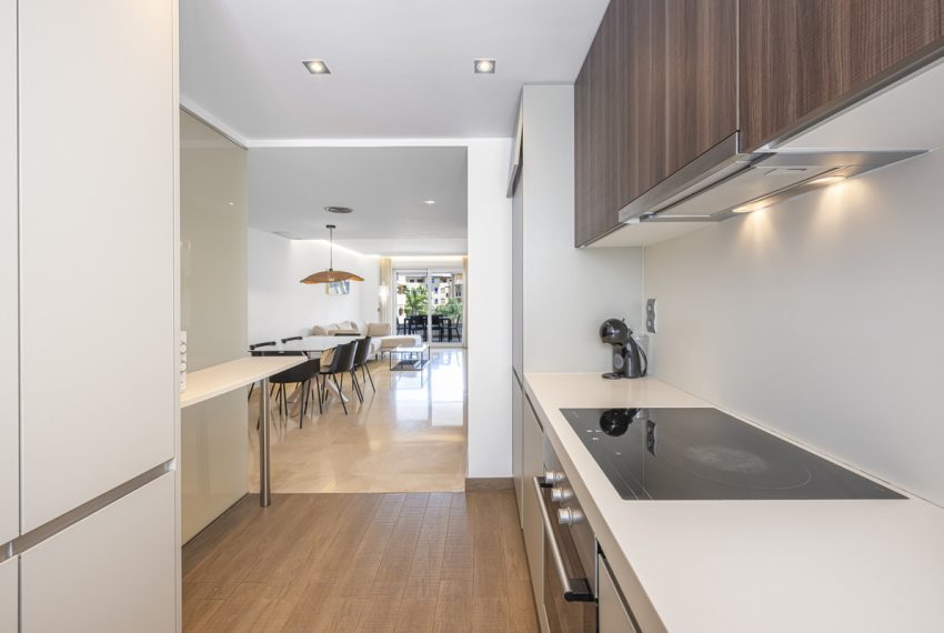 R5222722-Apartment-For-Sale-San-Pedro-de-Alcantara-Duplex-2-Beds-223-Built-7