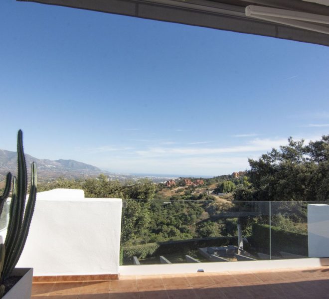 R5223301-Image 1-Middle Floor Apartment - 2 Beds - 131 Built