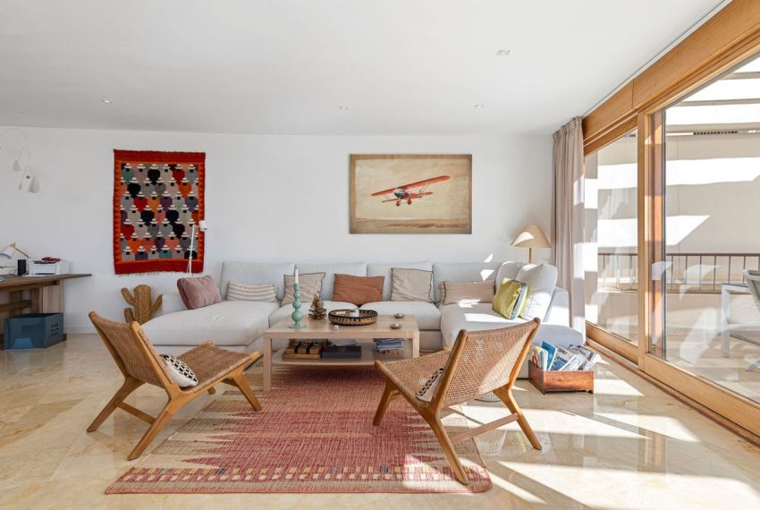 R5223376-Apartment-For-Sale-Altos-de-los-Monteros-Penthouse-Duplex-3-Beds-197-Built-12