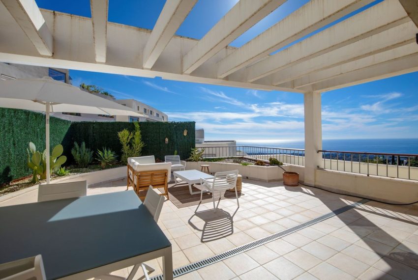 R5223376-Apartment-For-Sale-Altos-de-los-Monteros-Penthouse-Duplex-3-Beds-197-Built-14