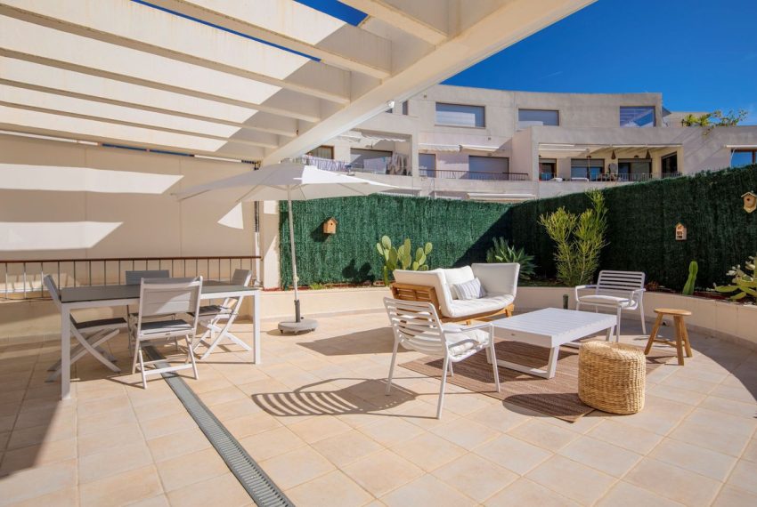 R5223376-Apartment-For-Sale-Altos-de-los-Monteros-Penthouse-Duplex-3-Beds-197-Built-16