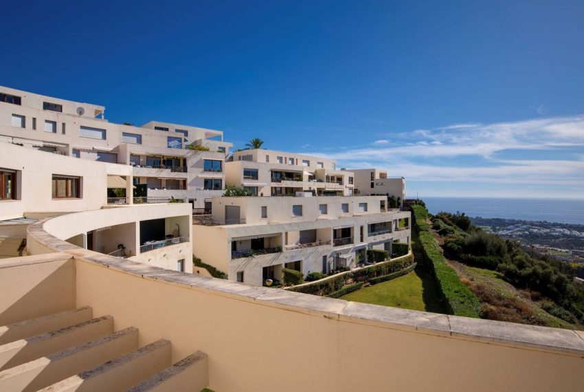 R5223376-Apartment-For-Sale-Altos-de-los-Monteros-Penthouse-Duplex-3-Beds-197-Built-18