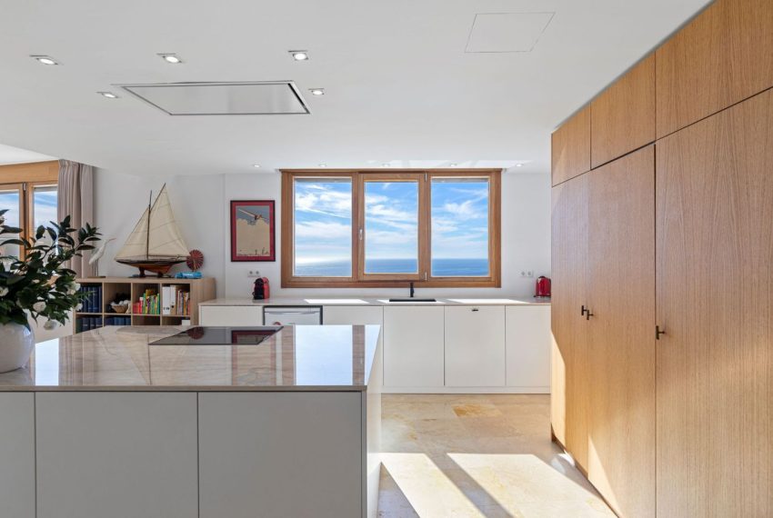 R5223376-Apartment-For-Sale-Altos-de-los-Monteros-Penthouse-Duplex-3-Beds-197-Built-8