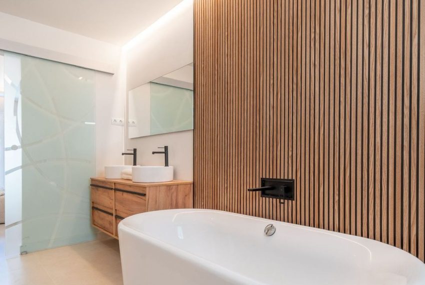 R5223523-Apartment-For-Sale-Nueva-Andalucia-Penthouse-Duplex-4-Beds-140-Built-18