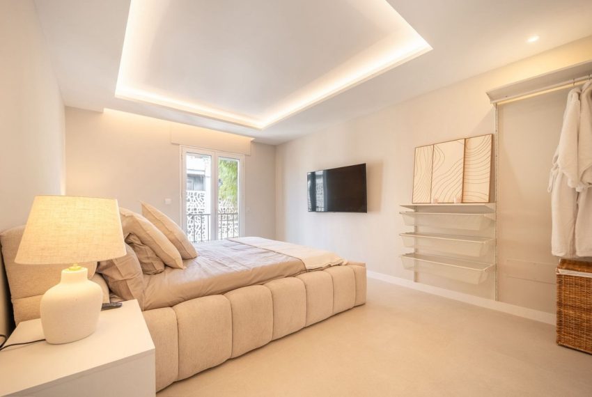 R5223523-Apartment-For-Sale-Nueva-Andalucia-Penthouse-Duplex-4-Beds-140-Built-3