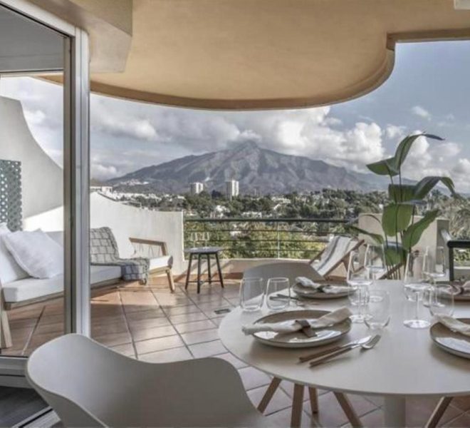 R5223568-Image 1-Middle Floor Apartment - 2 Beds - 110 Built