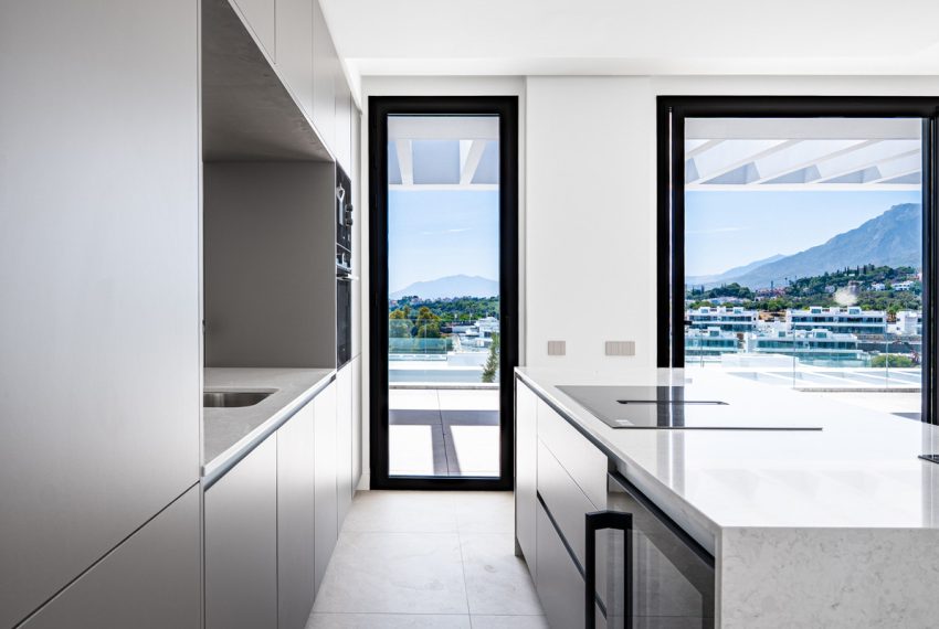 R5223739-Apartment-For-Sale-Marbella-Penthouse-Duplex-2-Beds-290-Built-13