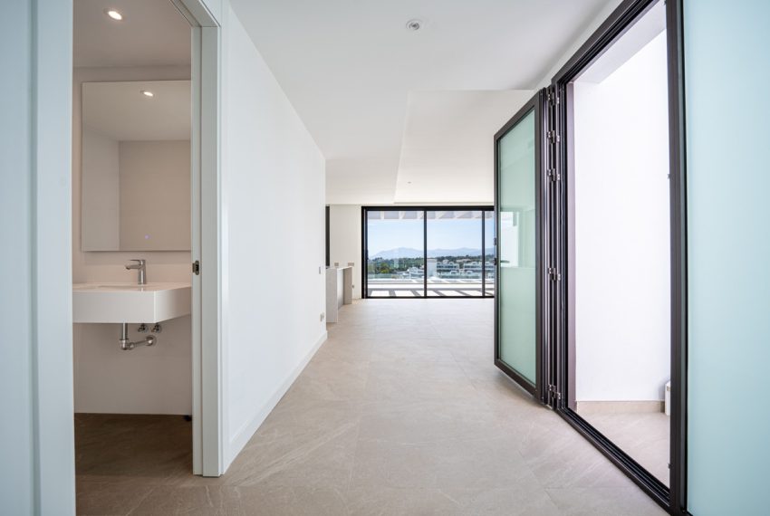 R5223739-Apartment-For-Sale-Marbella-Penthouse-Duplex-2-Beds-290-Built-19