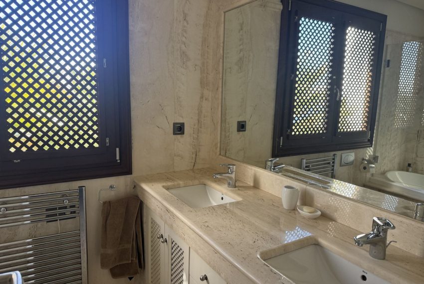 R5225392-Apartment-For-Sale-Estepona-Ground-Floor-Apartment-3-Beds-127-Built-9