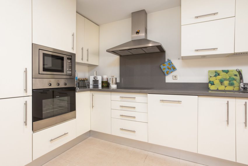 R5225431-Apartment-For-Sale-Rio-Real-Middle-Floor-Apartment-2-Beds-142-Built-9