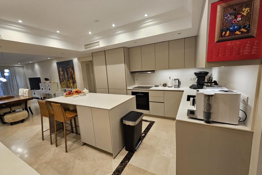 R5225458-Apartment-For-Sale-Estepona-Middle-Floor-Apartment-3-Beds-169-Built-2