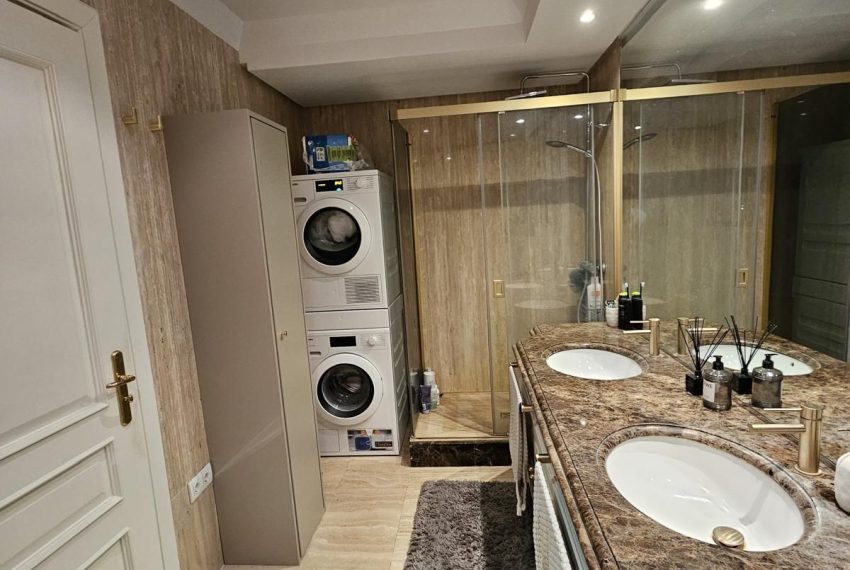 R5225458-Apartment-For-Sale-Estepona-Middle-Floor-Apartment-3-Beds-169-Built-9