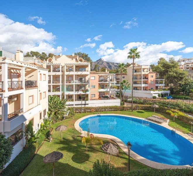 R5225998-Image 1-Middle Floor Apartment - 2 Beds - 148 Built