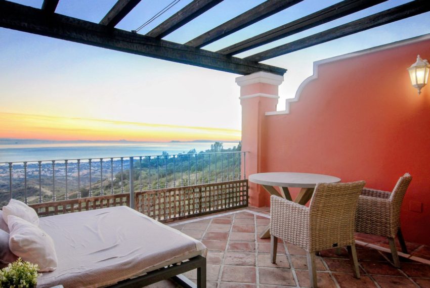 R5226184-Apartment-For-Sale-Marbella-Penthouse-2-Beds-156-Built-1