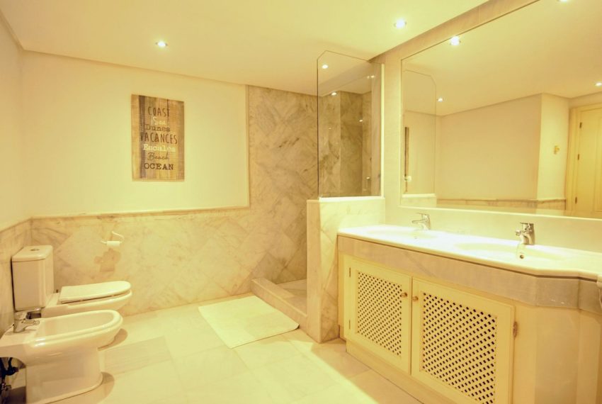 R5226184-Apartment-For-Sale-Marbella-Penthouse-2-Beds-156-Built-9