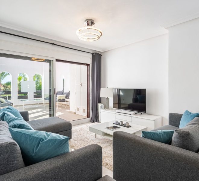 R5226427-Image 1-Middle Floor Apartment - 3 Beds - 118 Built