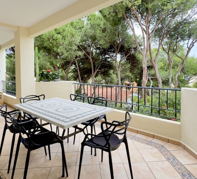 R5226676-Image 1-Middle Floor Apartment - 2 Beds - 124 Built