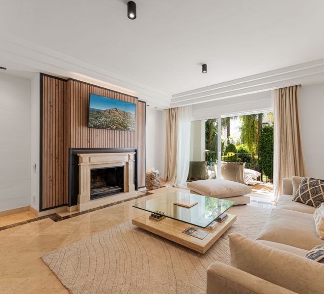 R5226847-Image 1-Middle Floor Apartment - 3 Beds - 178 Built