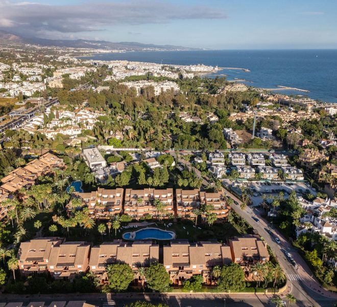 R5227303-Image 1-Middle Floor Apartment - 2 Beds - 160 Built