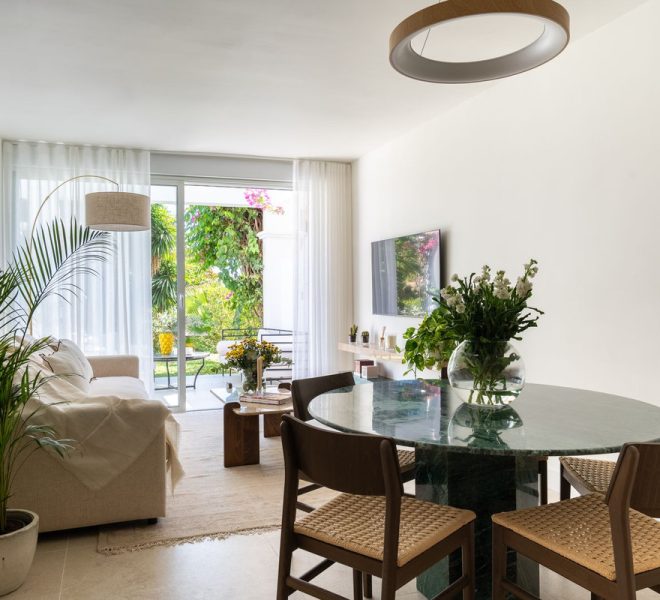 R5227426-Image 1-Ground Floor Apartment - 3 Beds - 102 Built