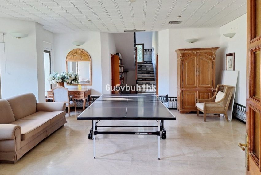 R5228146-Apartment-For-Sale-Nueva-Andalucia-Penthouse-1-Beds-106-Built-17