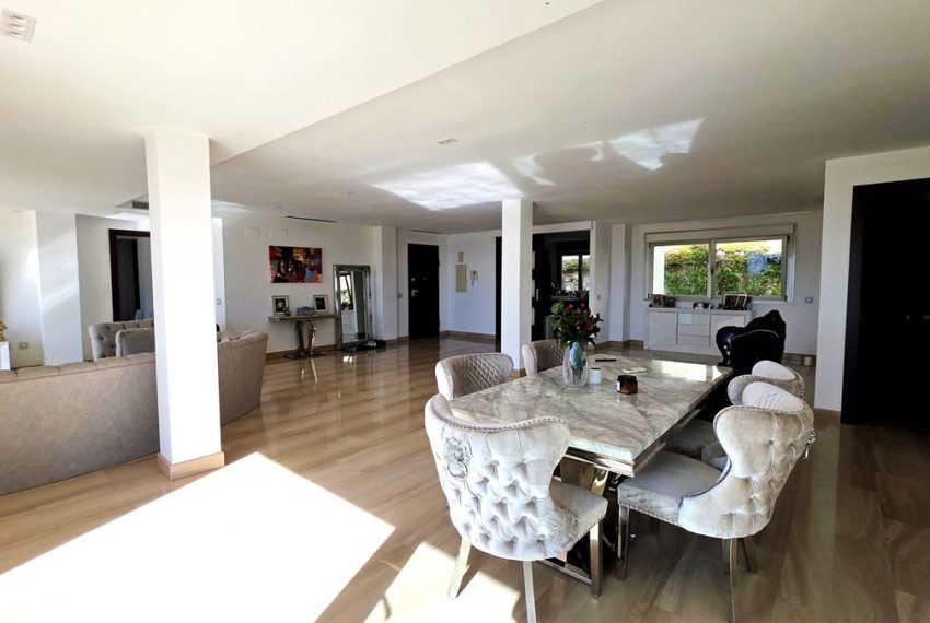 R5228674-Apartment-For-Sale-Benahavis-Middle-Floor-Apartment-3-Beds-227-Built-1