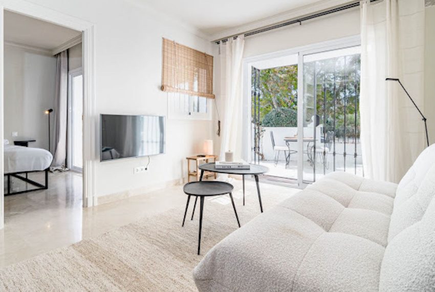 R5228719-Apartment-For-Sale-Nueva-Andalucia-Ground-Floor-Apartment-2-Beds-70-Built-3