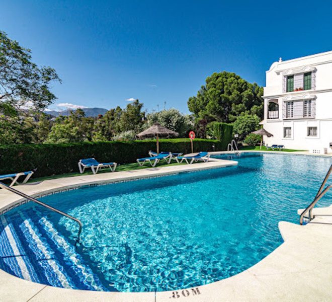 R5228719-Image 1-Ground Floor Apartment - 2 Beds - 70 Built