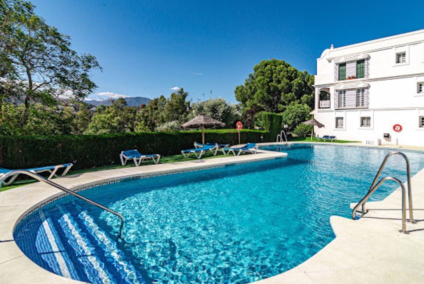 R5228719-Apartment-For-Sale-Nueva-Andalucia-Ground-Floor-Apartment-2-Beds-70-Built