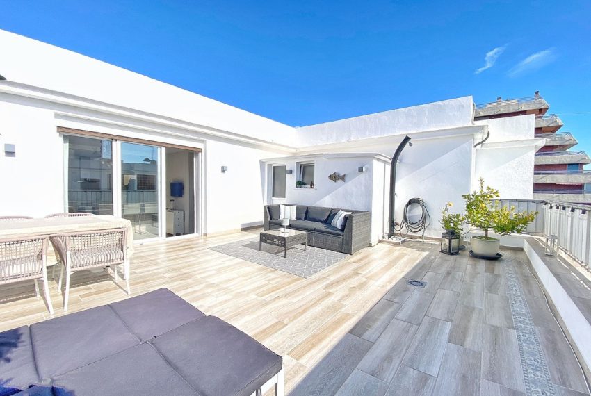 R5228914-Apartment-For-Sale-Marbella-Penthouse-1-Beds-45-Built