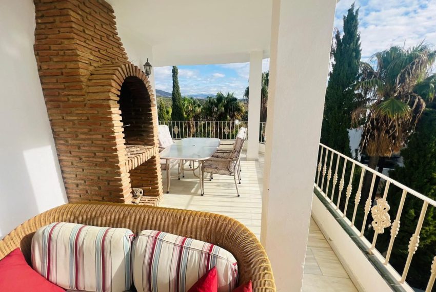 R5229388-Apartment-For-Sale-Estepona-Penthouse-2-Beds-117-Built-1