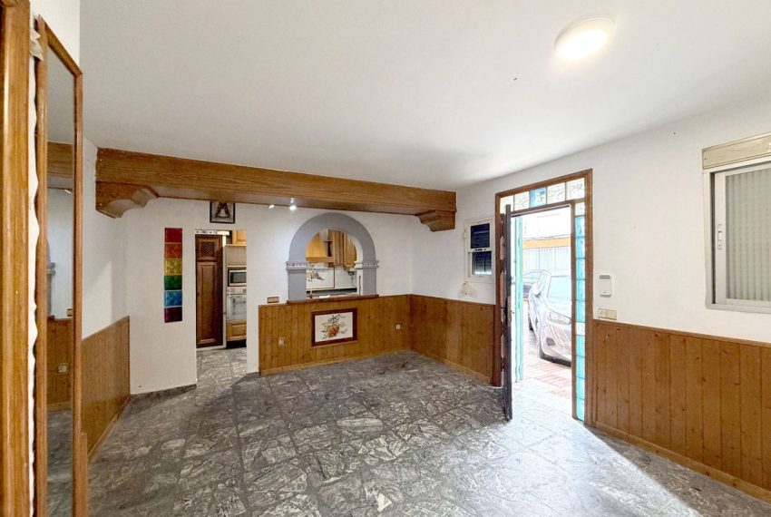 R5229403-Apartment-For-Sale-Marbella-Ground-Floor-Apartment-3-Beds-80-Built