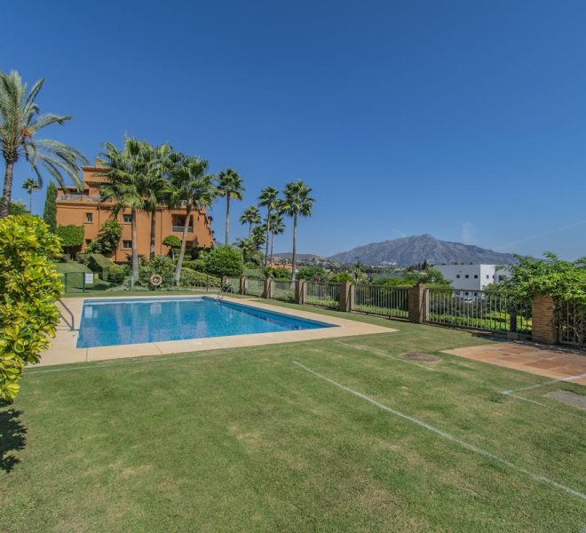 R5229415-Image 1-Middle Floor Apartment - 2 Beds - 112 Built