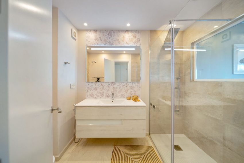 R5229682-Apartment-For-Sale-Calahonda-Penthouse-3-Beds-147-Built-13