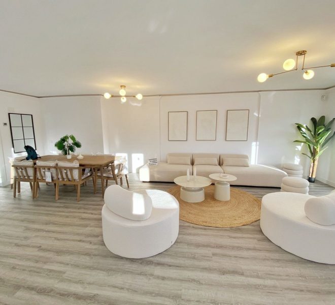 R5230198-Image 1-Duplex - 5 Beds - 235 Built