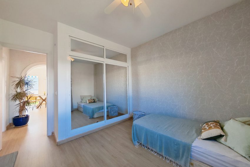 R5232586-Apartment-For-Sale-Calahonda-Penthouse-2-Beds-75-Built-12