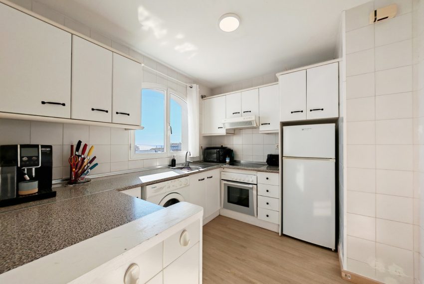 R5232586-Apartment-For-Sale-Calahonda-Penthouse-2-Beds-75-Built-4