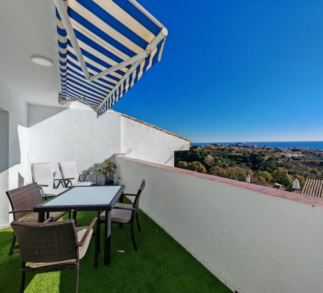 R5232586-Image 1-Penthouse - 2 Beds - 75 Built