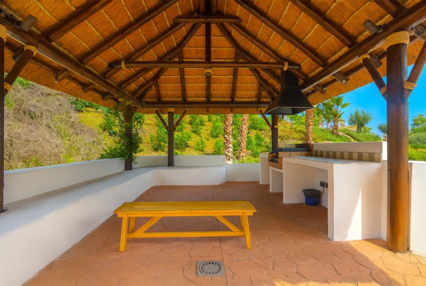 R5233405-Apartment-For-Sale-Nueva-Andalucia-Ground-Floor-Apartment-2-Beds-121-Built-12