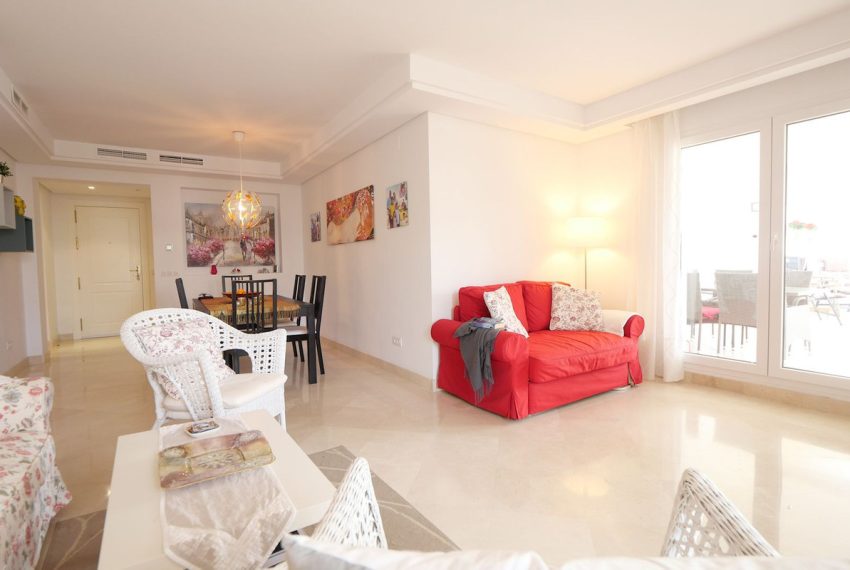 R5233405-Apartment-For-Sale-Nueva-Andalucia-Ground-Floor-Apartment-2-Beds-121-Built-3