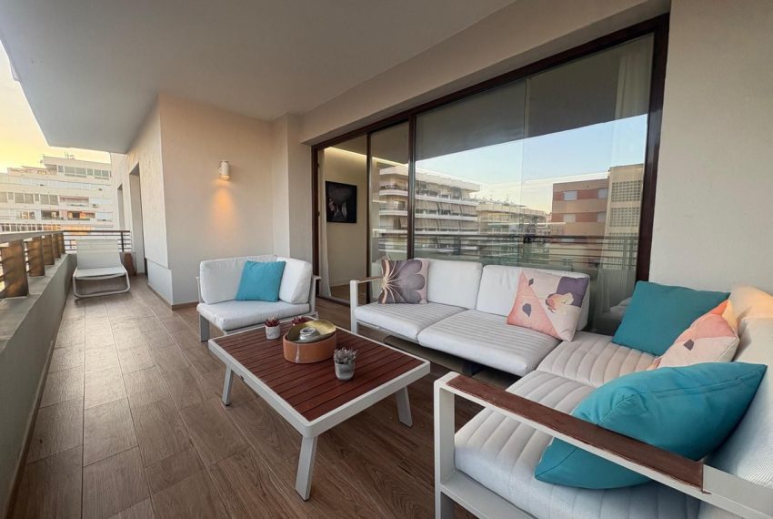 R5233582-Apartment-For-Sale-Marbella-Middle-Floor-Apartment-4-Beds-180-Built-1