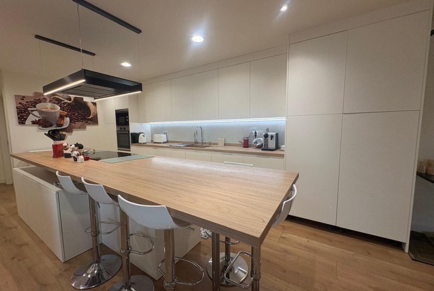 R5233582-Apartment-For-Sale-Marbella-Middle-Floor-Apartment-4-Beds-180-Built-11