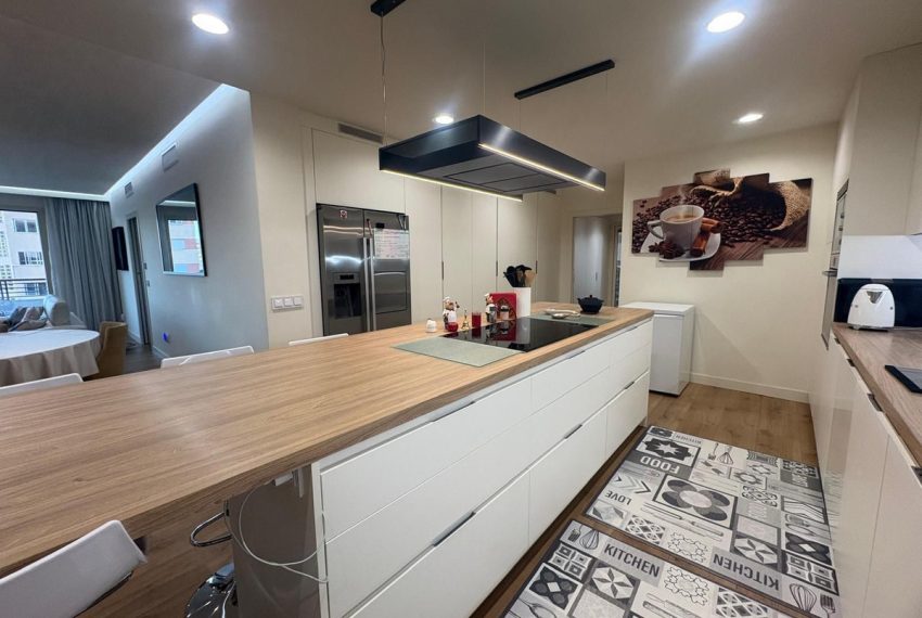 R5233582-Apartment-For-Sale-Marbella-Middle-Floor-Apartment-4-Beds-180-Built-15