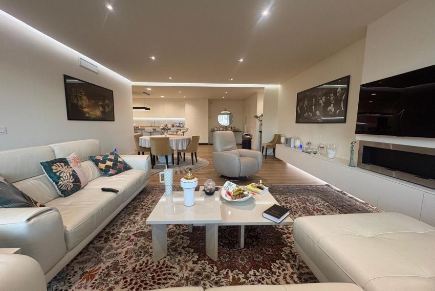 R5233582-Apartment-For-Sale-Marbella-Middle-Floor-Apartment-4-Beds-180-Built-2