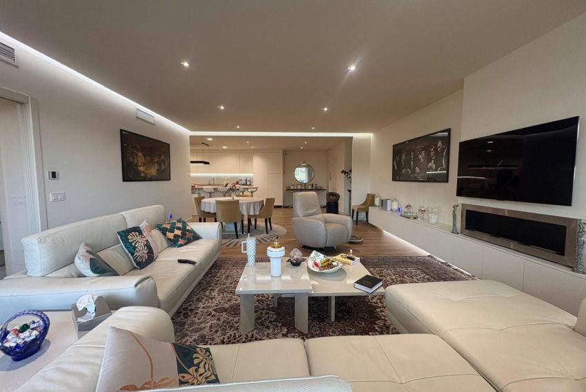 R5233582-Apartment-For-Sale-Marbella-Middle-Floor-Apartment-4-Beds-180-Built-3