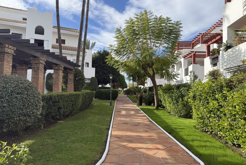 R5233795-Apartment-For-Sale-San-Pedro-de-Alcantara-Ground-Floor-Apartment-2-Beds-85-Built