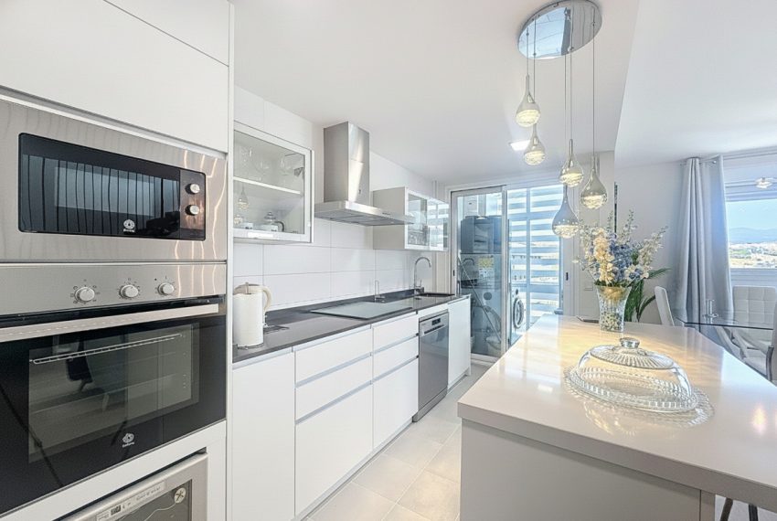 R5233969-Apartment-For-Sale-Estepona-Penthouse-3-Beds-187-Built-2